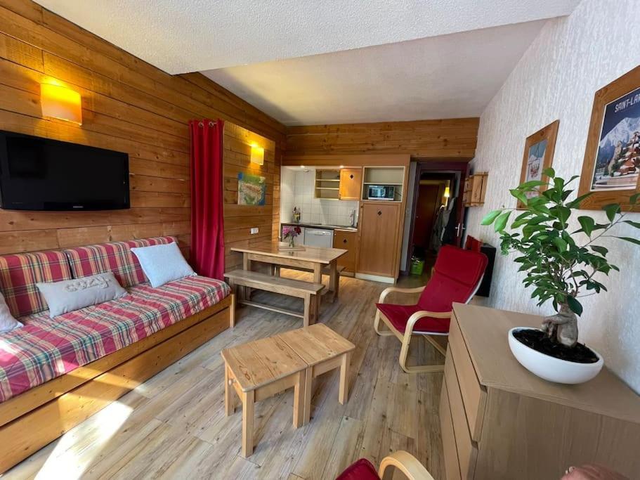 T2 Classe 3 Etoiles Coeur De Village Et Piscine Ext Saint-Lary-Soulan Extérieur photo